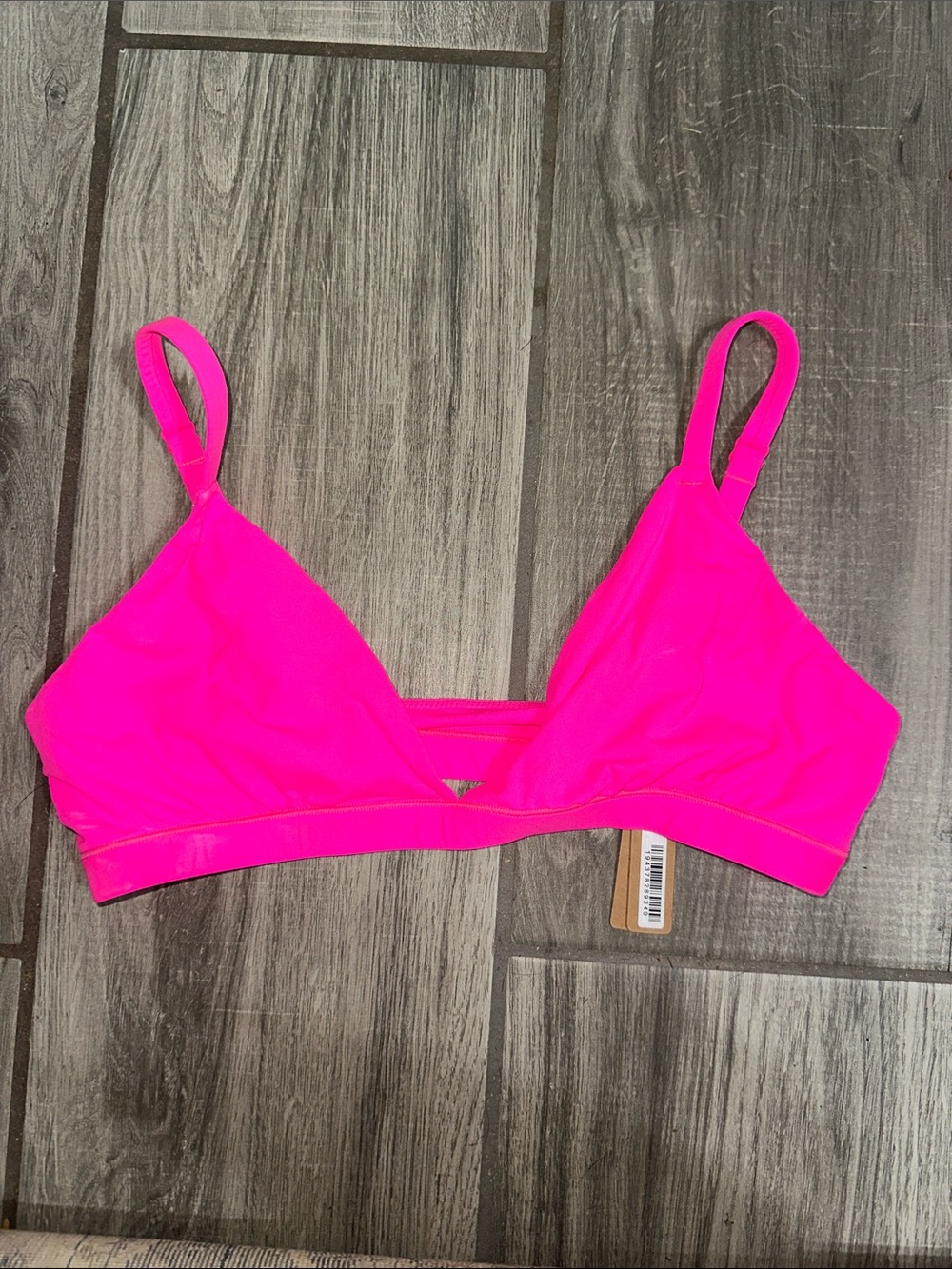 SKIMS Neon Hot Pink Wireless fits everybody Triangle Bralette